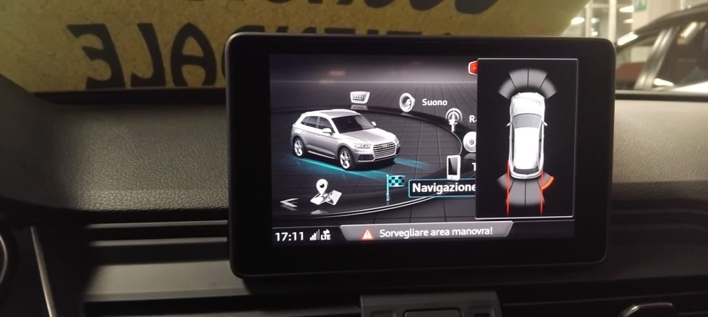 AUDI Q5 2.0 TDI 190 CV quattro S tronic Business Sport - 22