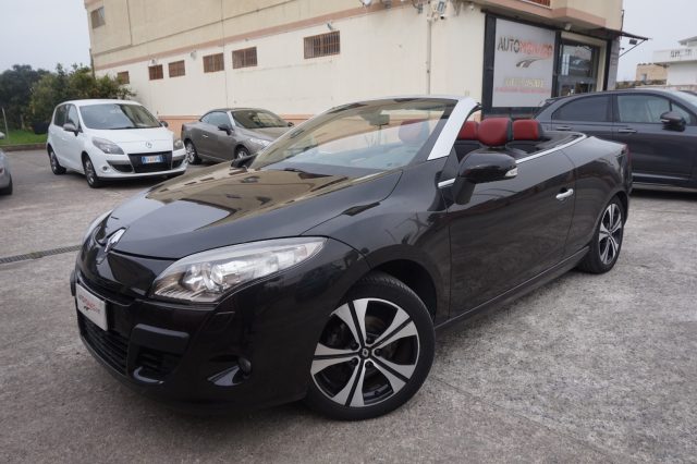 RENAULT Megane Nero metallizzato