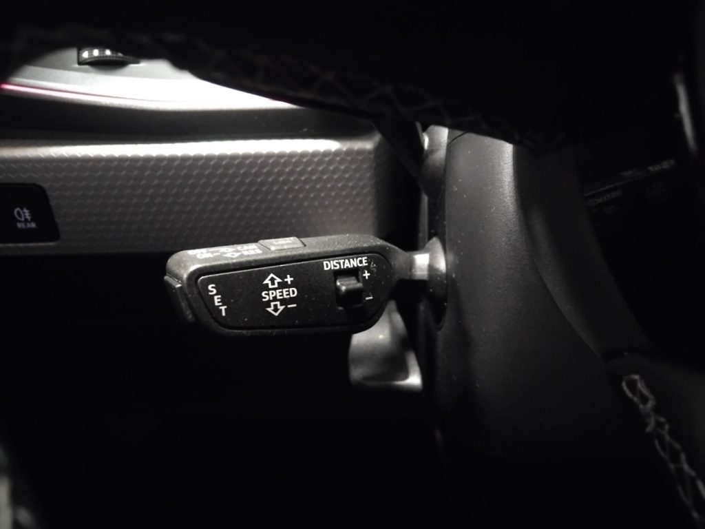 AUDI A1 SPORTBACK 40 TFSI S tr. Identity Black S line 18 - 25