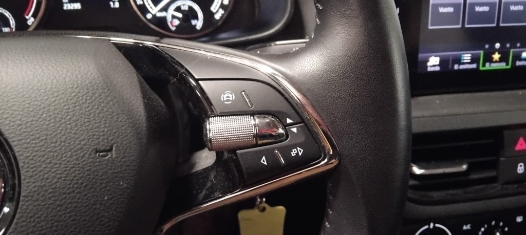 SKODA Kamiq 1.0 TSI 110 CV DSG Ambition - 23