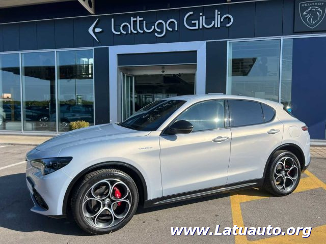 ALFA ROMEO Stelvio Bianco metallizzato