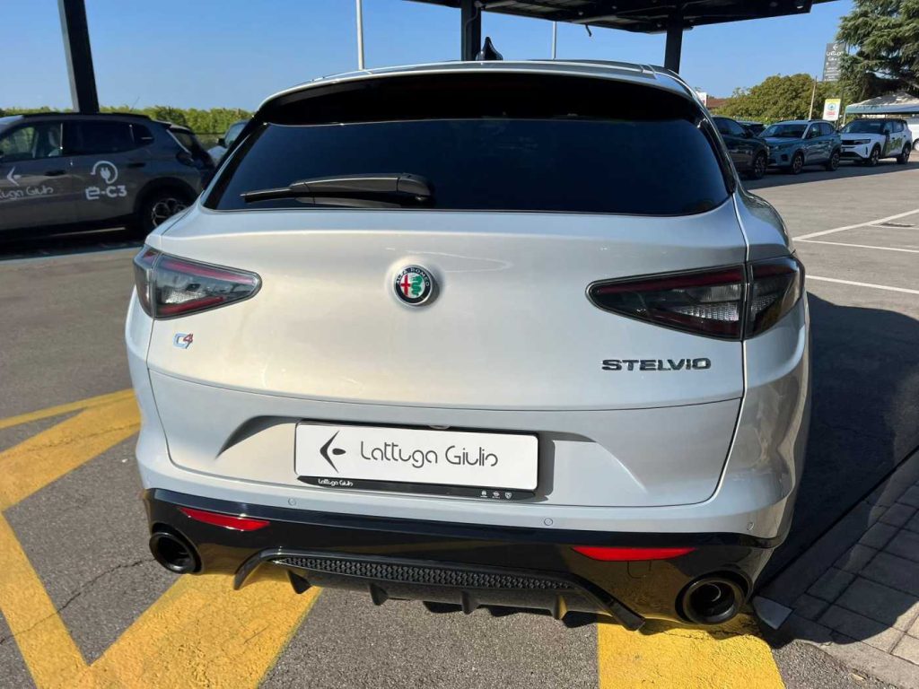 ALFA ROMEO Stelvio 2.2 Turbodiesel 210 CV AT8 Q4 Veloce - 8