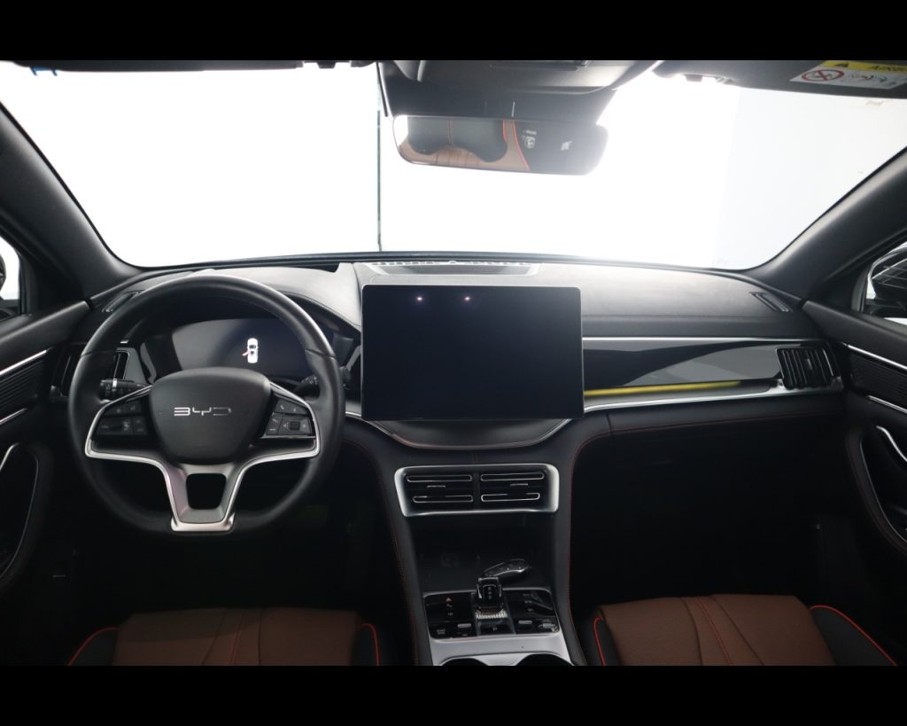 BYD Seal U DM-i -  U DM-i 1.5 phev Boost 2wd - 15