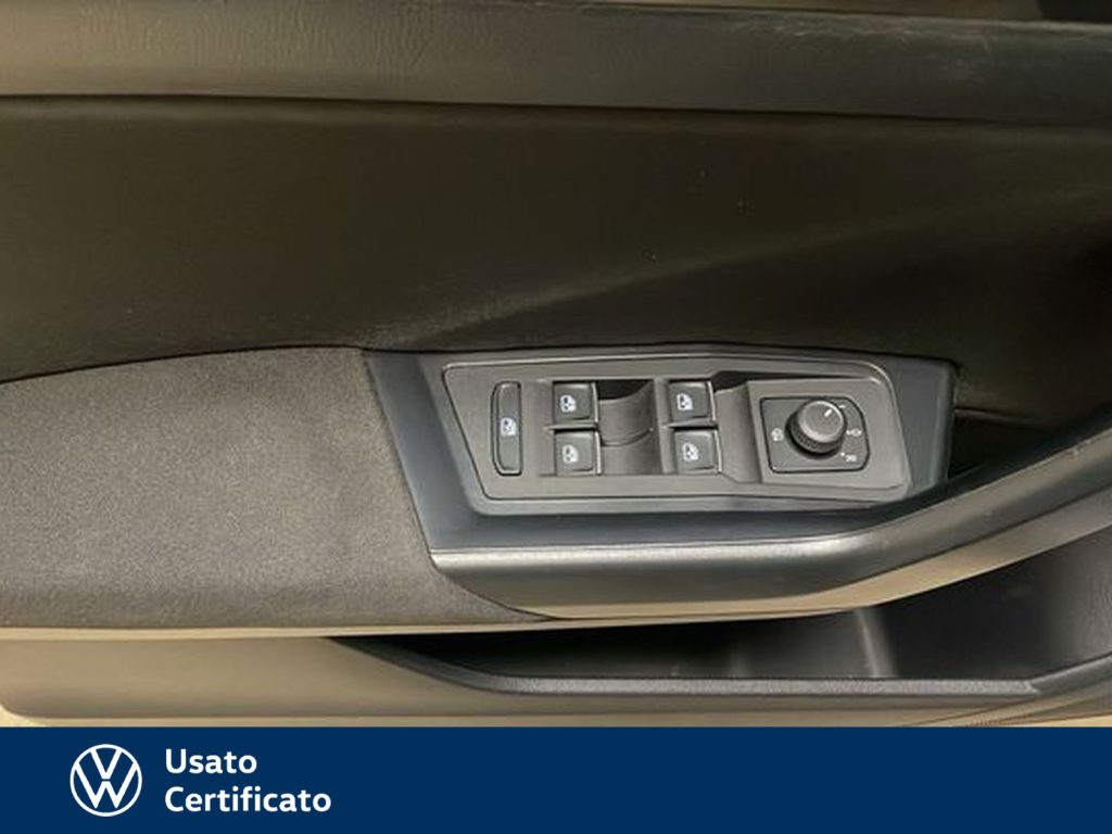 VOLKSWAGEN T-Roc 2.0 tdi business 150cv dsg - 16