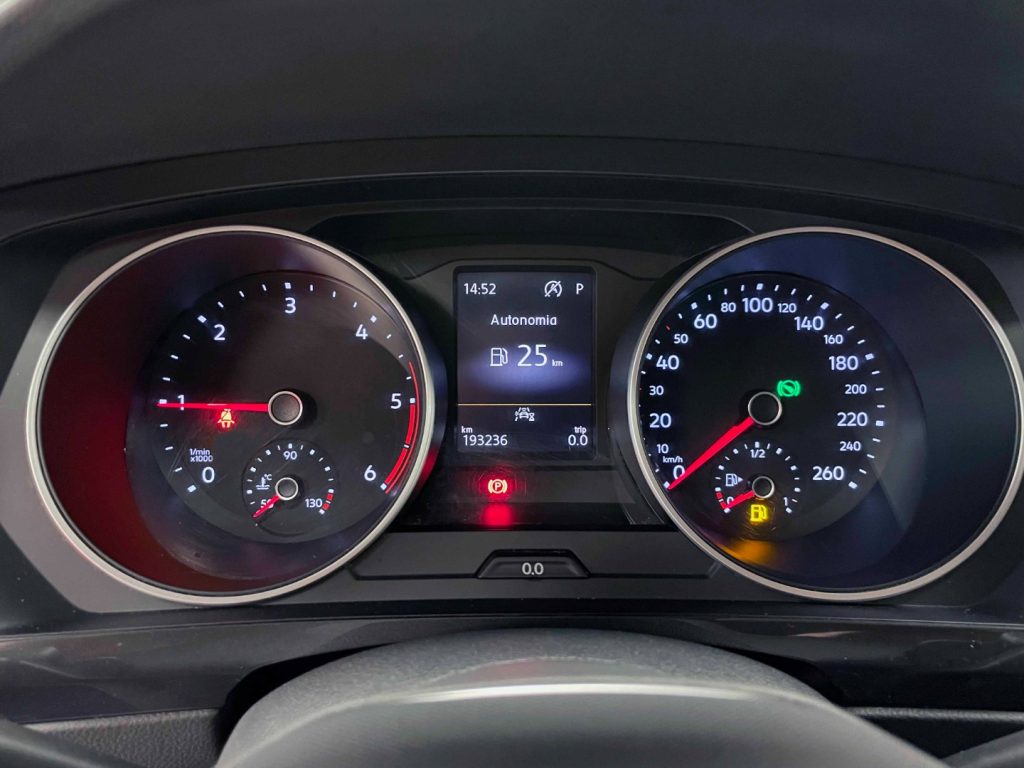 VOLKSWAGEN Tiguan 2.0 TDI 4MOTION DSG 150CV - IVA DEDUCIBILE - 19