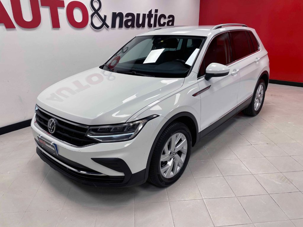 VOLKSWAGEN Tiguan 2.0 TDI 4MOTION DSG 150CV - IVA DEDUCIBILE - 31