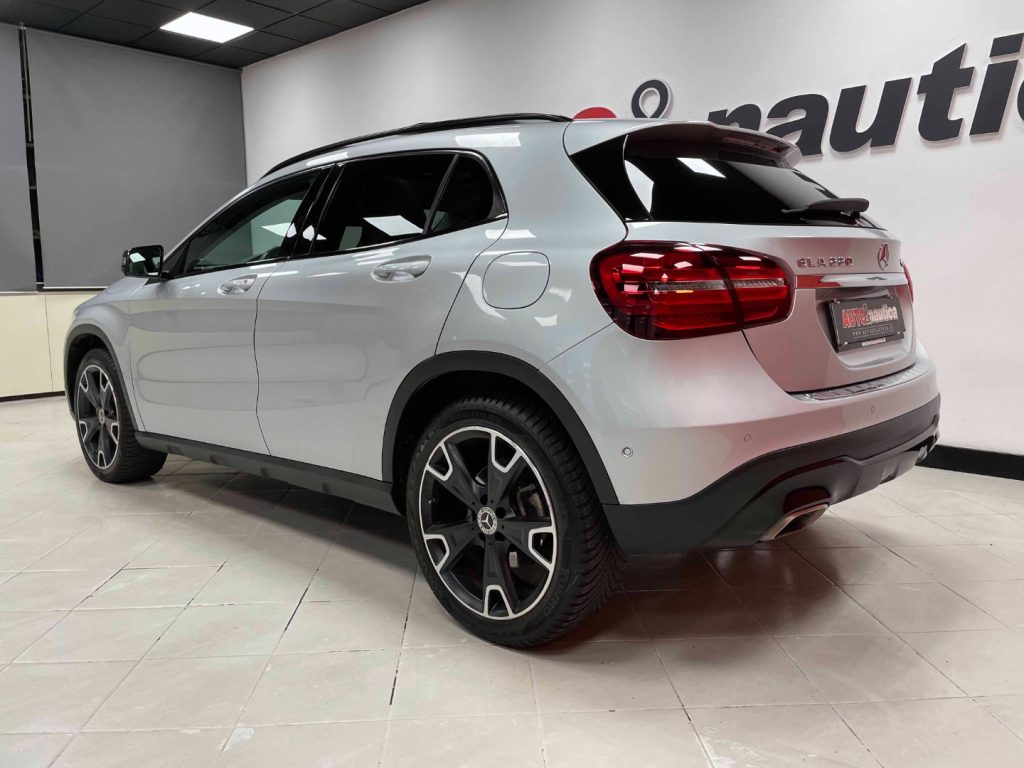 MERCEDES-BENZ GLA 220 PREMIUM 4MATIC AUTO - 8