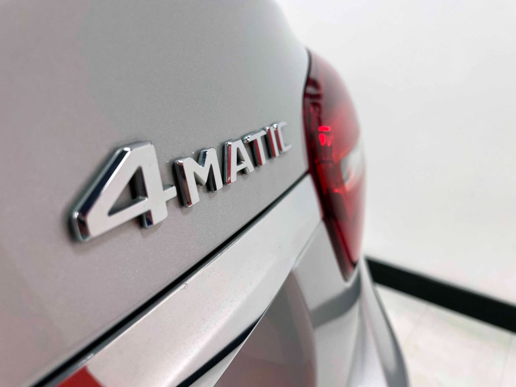 MERCEDES-BENZ GLA 220 PREMIUM 4MATIC AUTO - 16