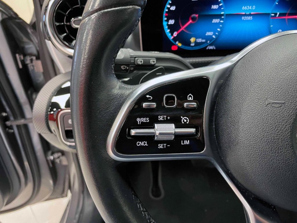 MERCEDES-BENZ A 180 D PREMIUM AUTO - 41