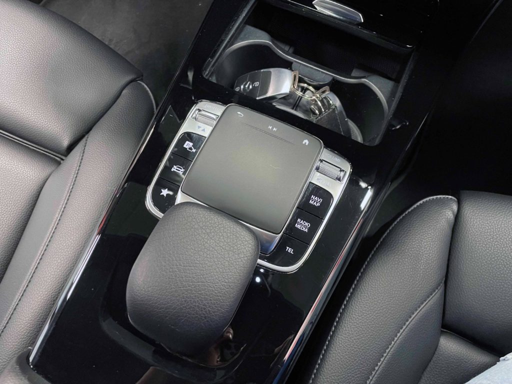 MERCEDES-BENZ A 180 D PREMIUM AUTO - 49