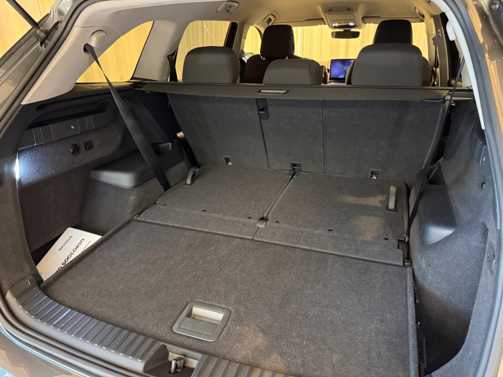 SKODA Kodiaq 1.5 TSI MHEV DSG Selection 7P LED ACC DCC PLUS - 17