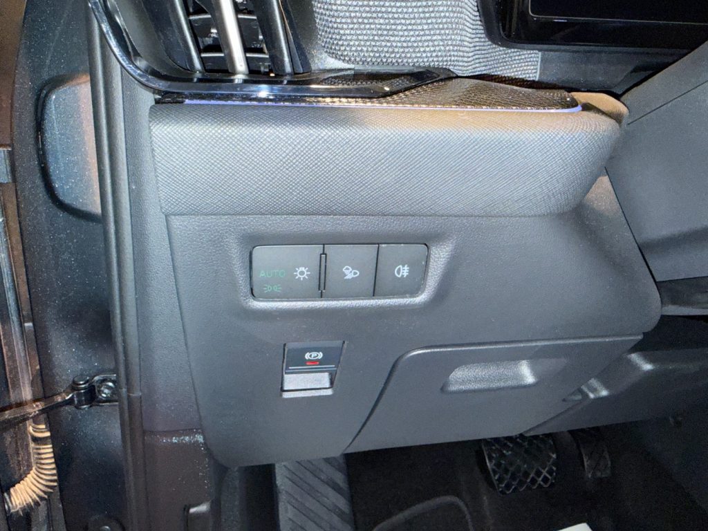 SKODA Kodiaq 1.5 TSI MHEV DSG Selection 7P LED ACC DCC PLUS - 9