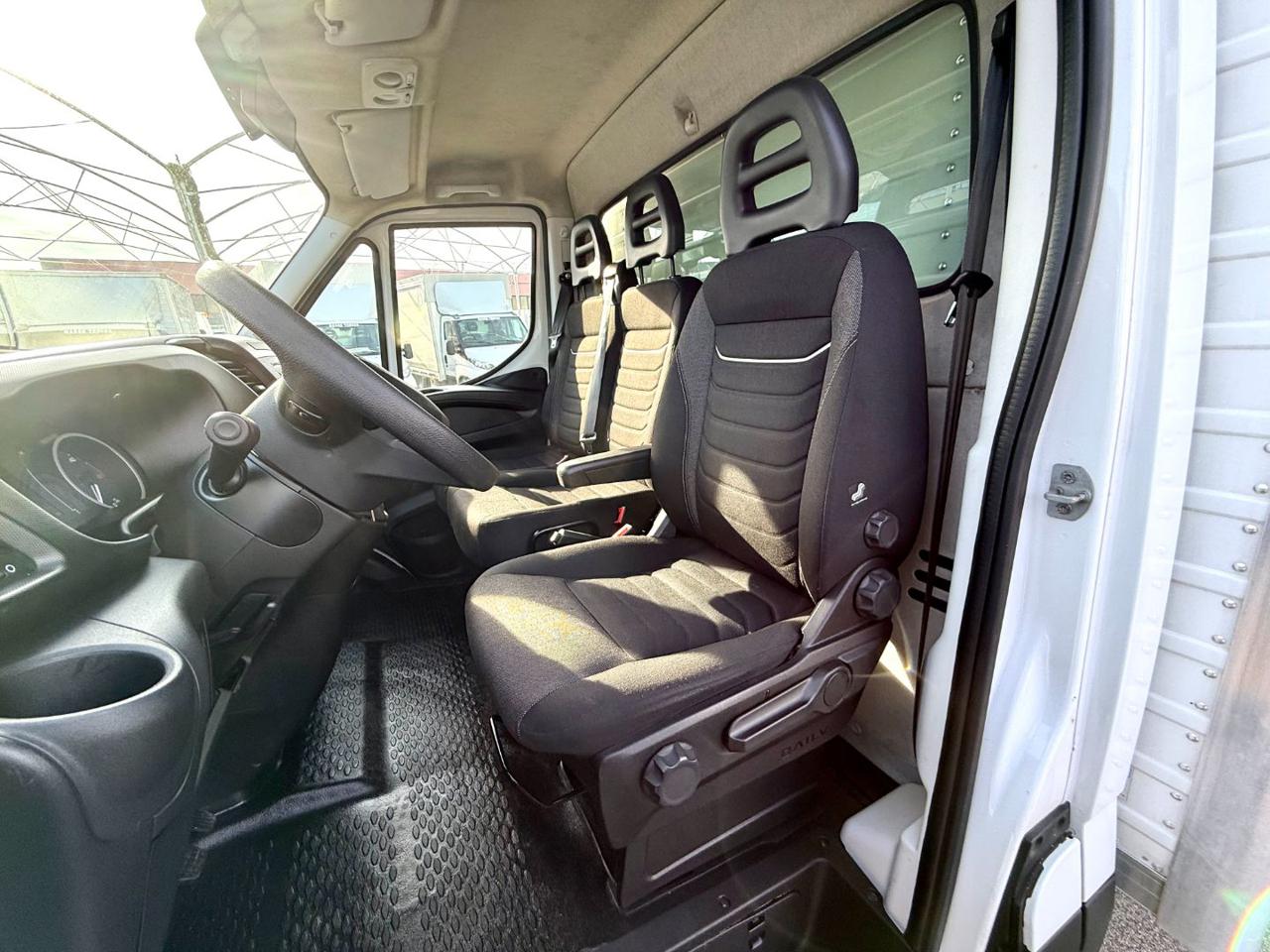 IVECO DAILY  35c140 - 9