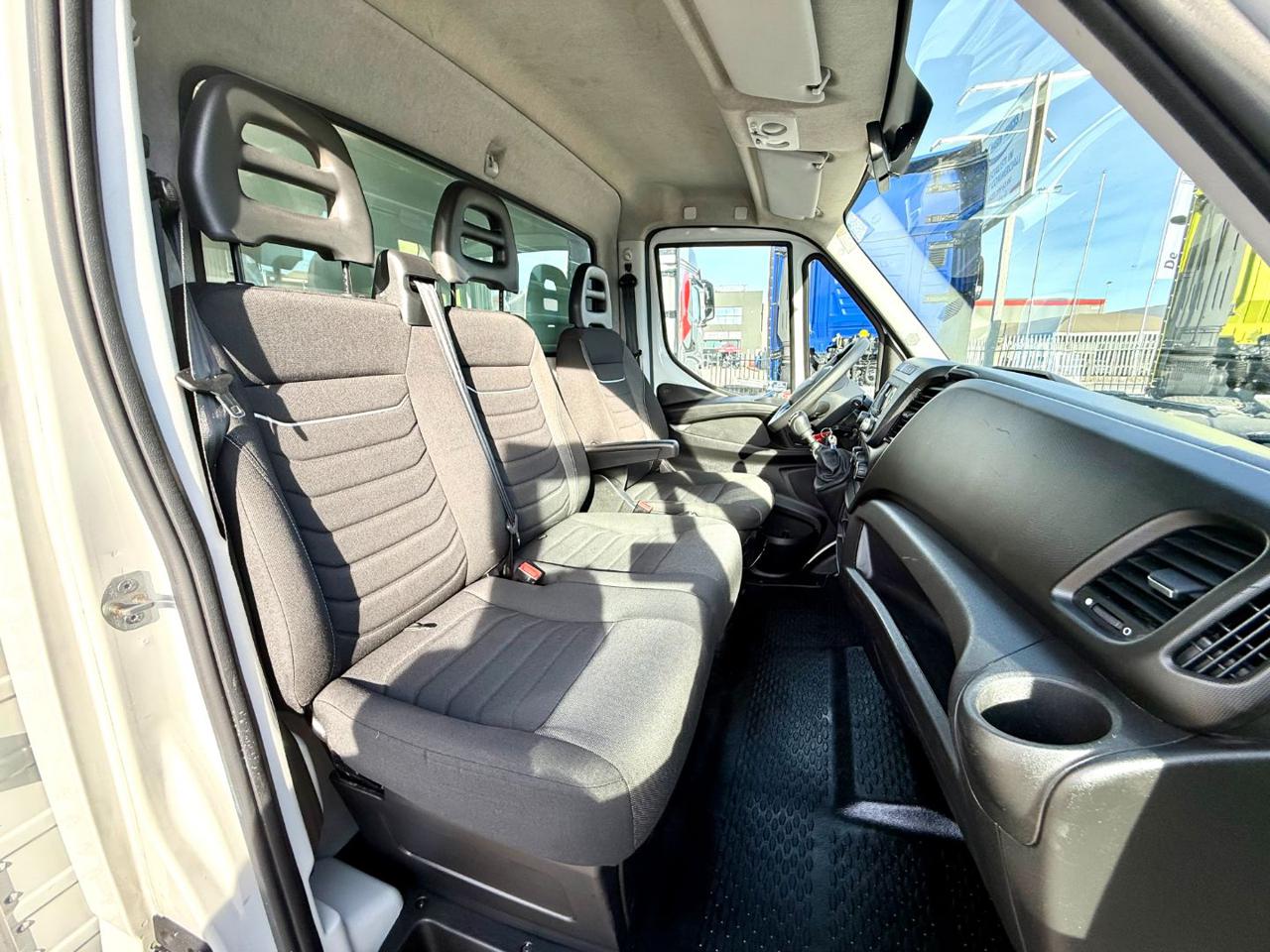 IVECO DAILY  35c140 - 10