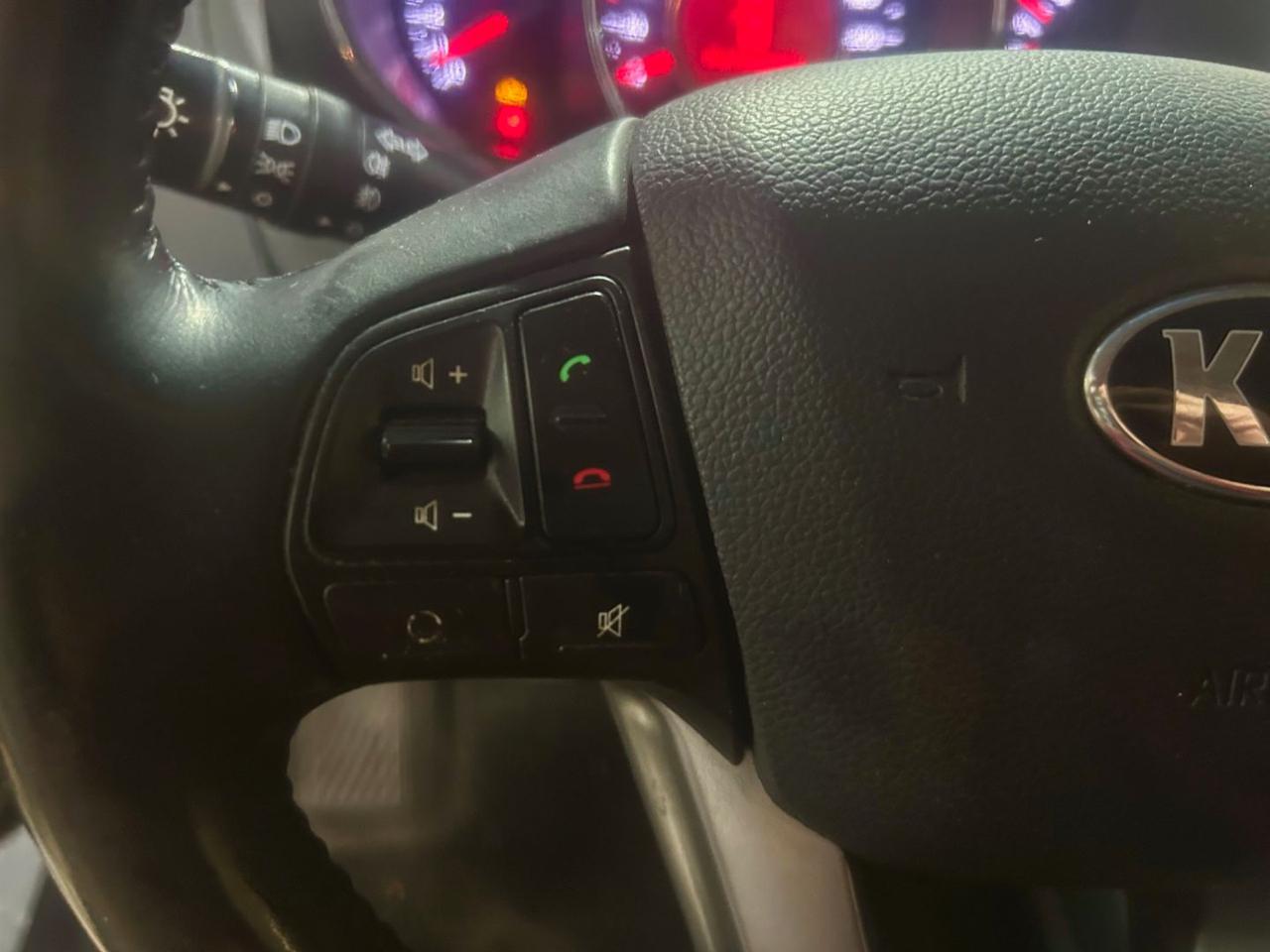 KIA Rio 1.2 CVVT 5p. ECO GPL Cool - 10