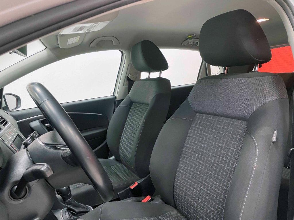 VOLKSWAGEN Polo 5P 1.4 TDI BM HiIGHLINE 90CV DSG - 17