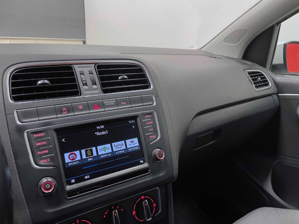 VOLKSWAGEN Polo 5P 1.4 TDI BM HiIGHLINE 90CV DSG - 23