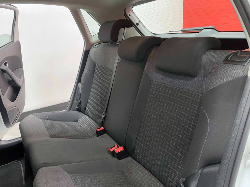 VOLKSWAGEN Polo 5P 1.4 TDI BM HiIGHLINE 90CV DSG - 29