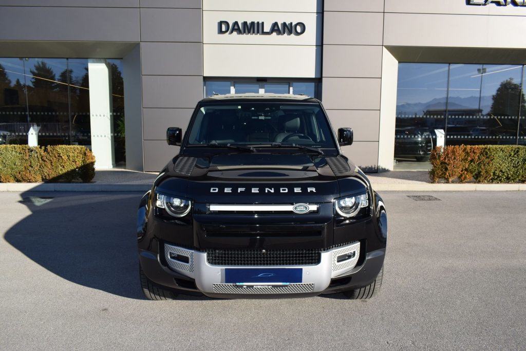 LAND ROVER Defender Defender 110 3.0D I6 200 CV AWD Auto SE - 2