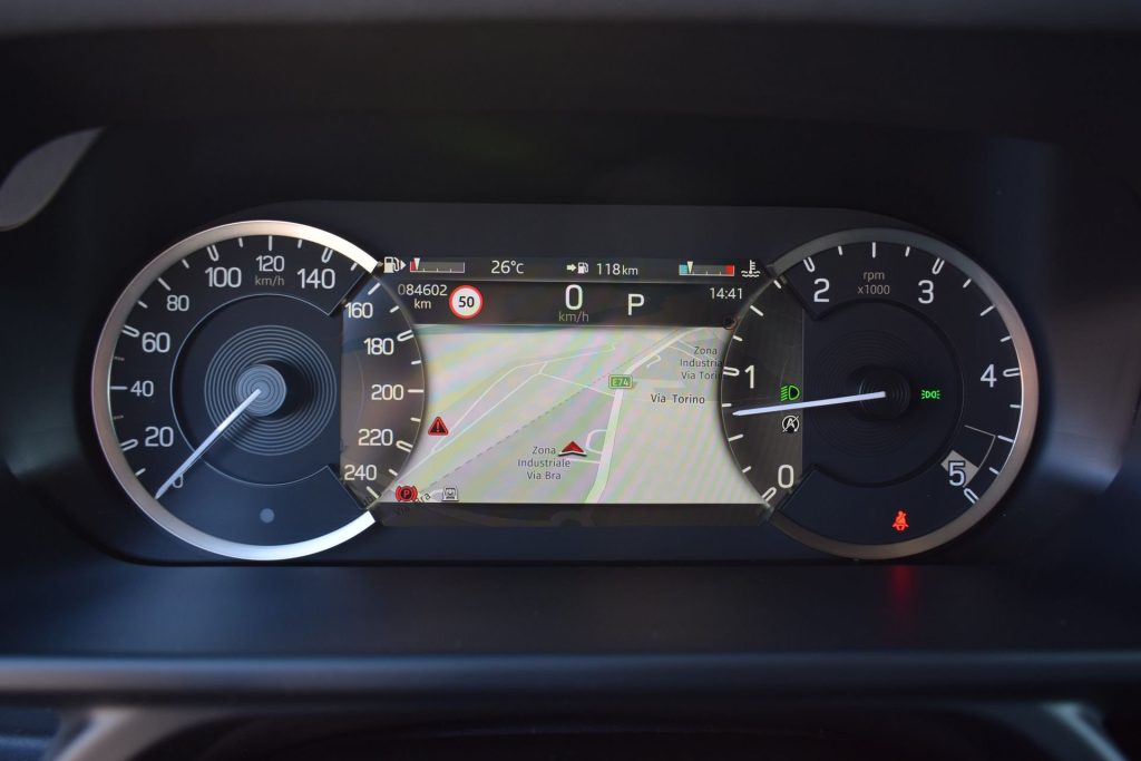 LAND ROVER Defender Defender 110 3.0D I6 200 CV AWD Auto SE - 11