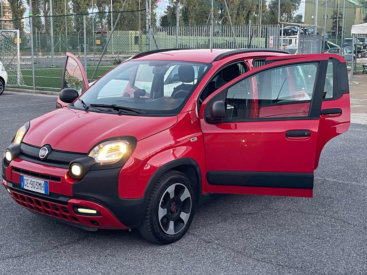 FIAT Panda Cross 1.0 FireFly S&S Hybrid - 4