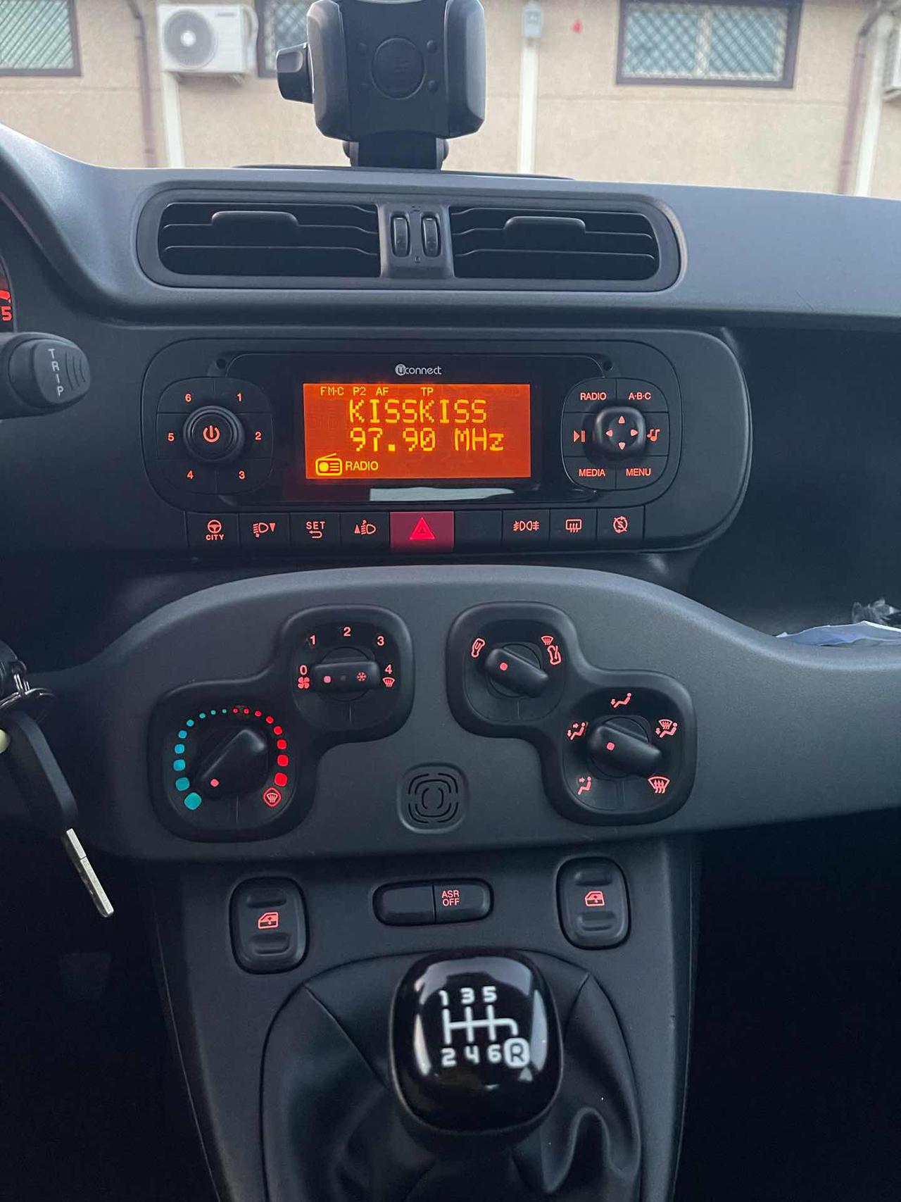 FIAT Panda Cross 1.0 FireFly S&S Hybrid - 25