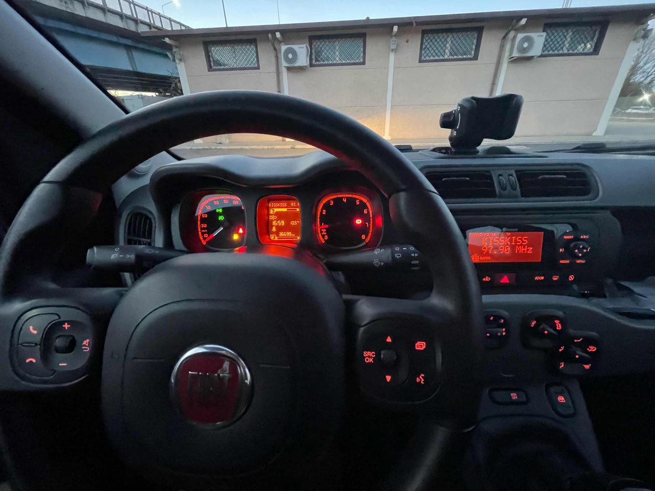 FIAT Panda Cross 1.0 FireFly S&S Hybrid - 28