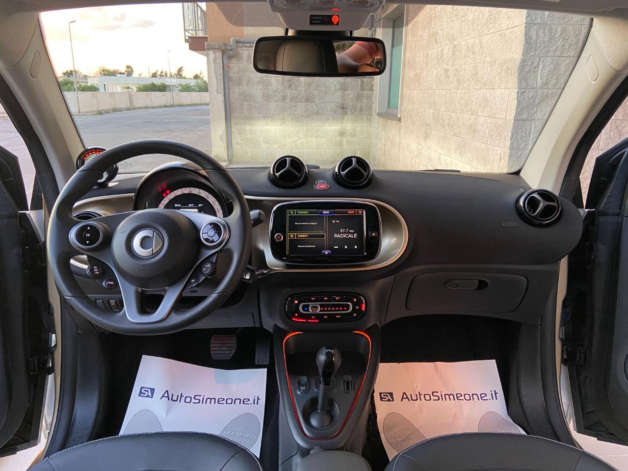 SMART ForTwo EQ Prime TETTO PAN-INTERNI IN PELLE-SEDILI RISCAL. - 12