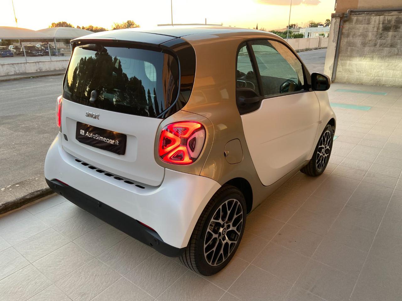 SMART ForTwo EQ Prime TETTO PAN-INTERNI IN PELLE-SEDILI RISCAL. - 5