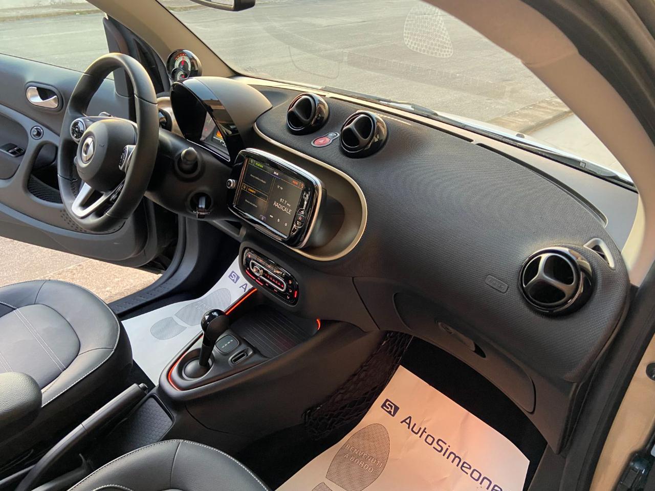 SMART ForTwo EQ Prime TETTO PAN-INTERNI IN PELLE-SEDILI RISCAL. - 13