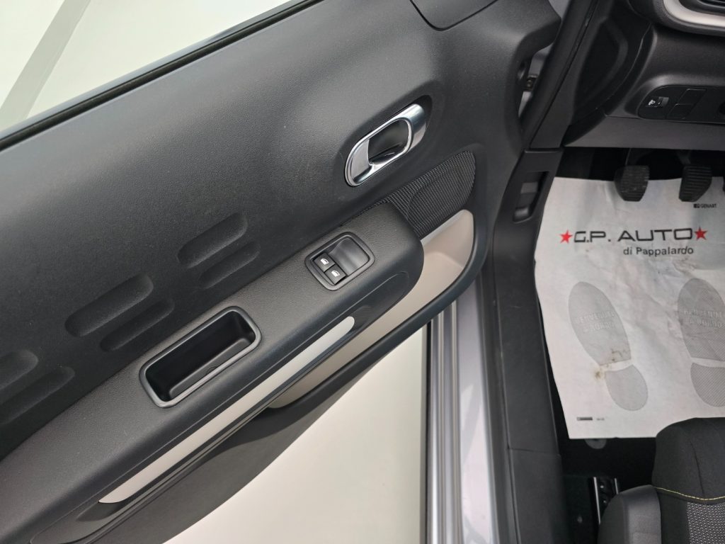 CITROEN C3 PureTech 83 S&S Shine - 18