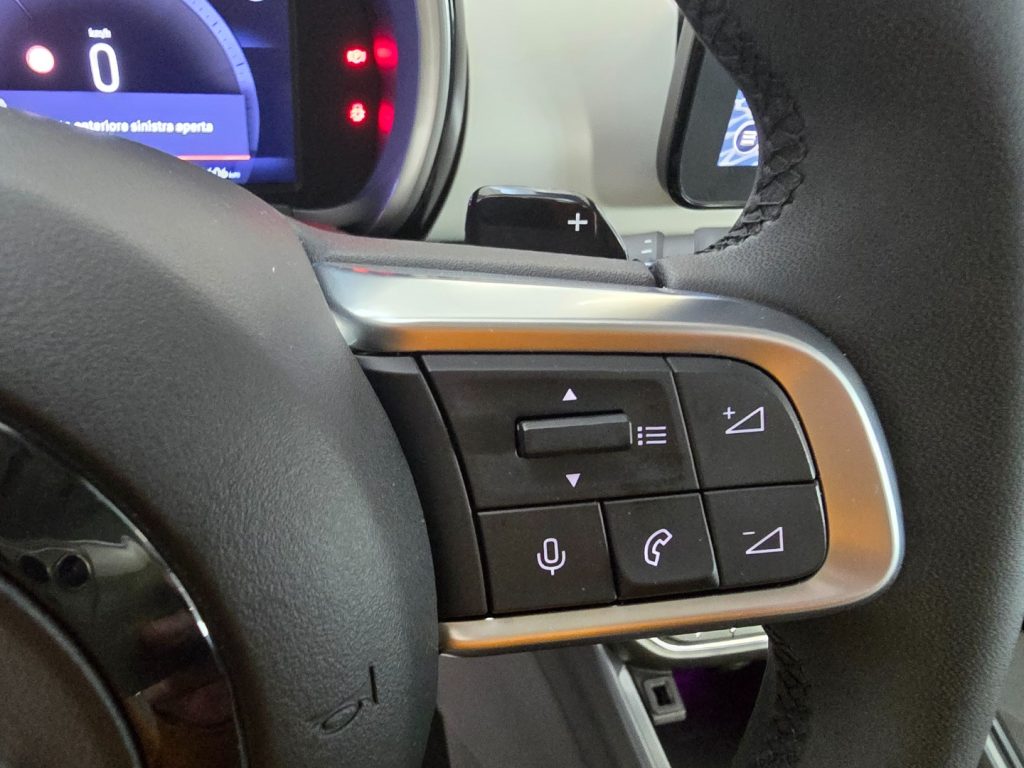 FIAT 600 Hybrid 100 CV DCT MHEV La Prima - 15