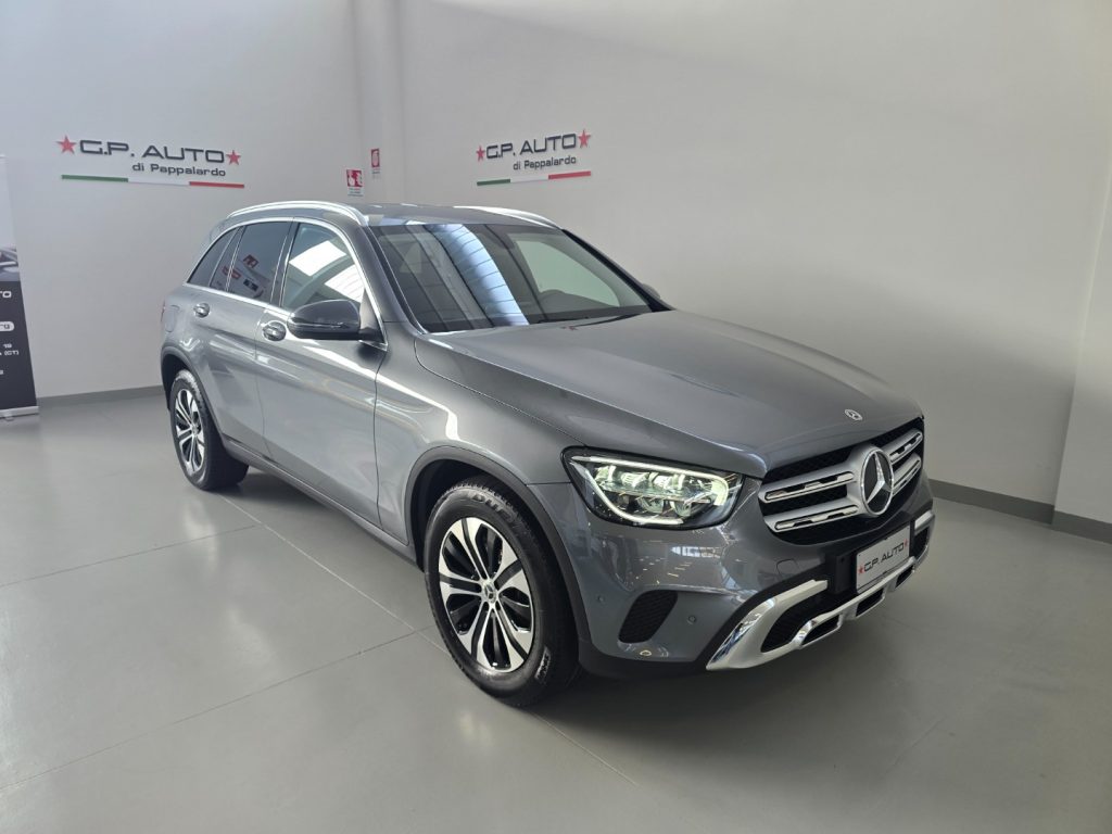 MERCEDES-BENZ GLC 220 d 4Matic Sport - 3