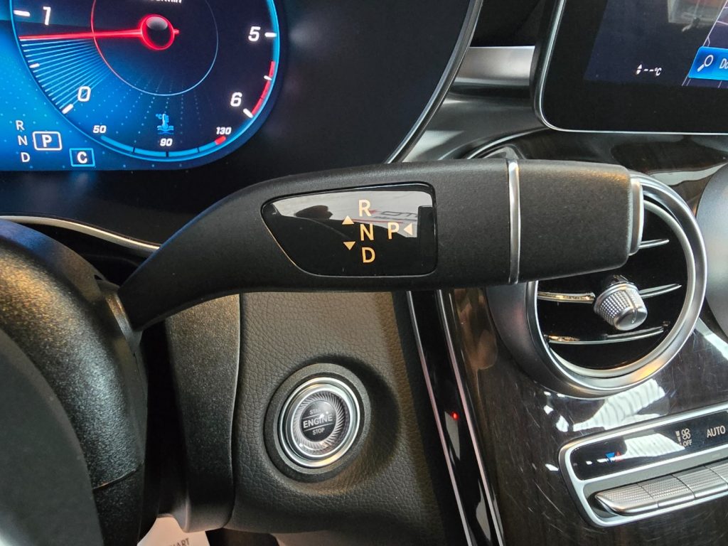 MERCEDES-BENZ GLC 220 d 4Matic Sport - 15