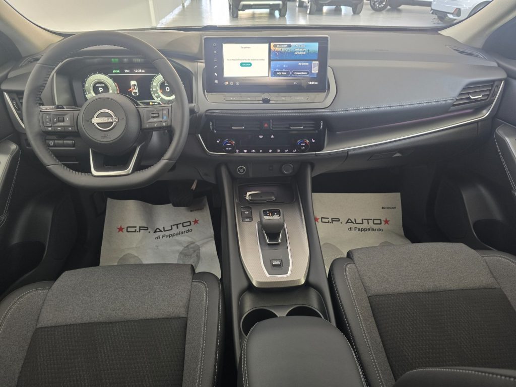 NISSAN Qashqai MHEV 158 CV Xtronic N-Connecta - 10