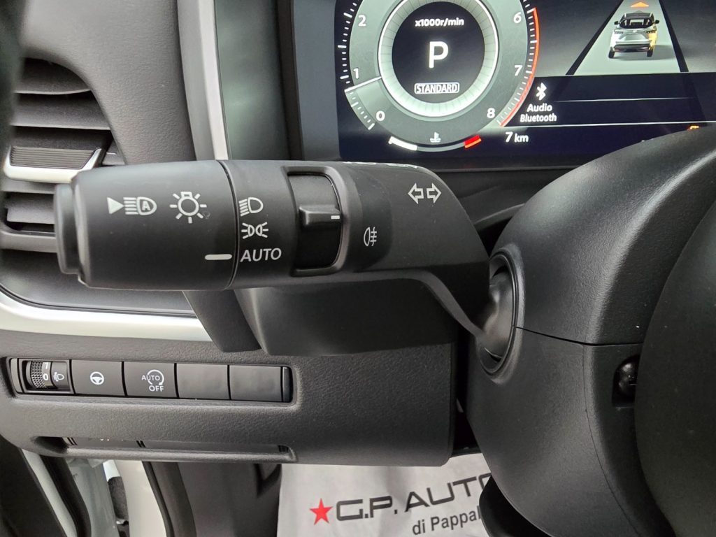 NISSAN Qashqai MHEV 158 CV Xtronic N-Connecta - 16