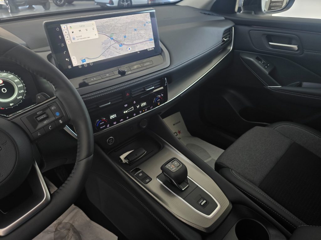 NISSAN Qashqai MHEV 158 CV Xtronic N-Connecta - 18