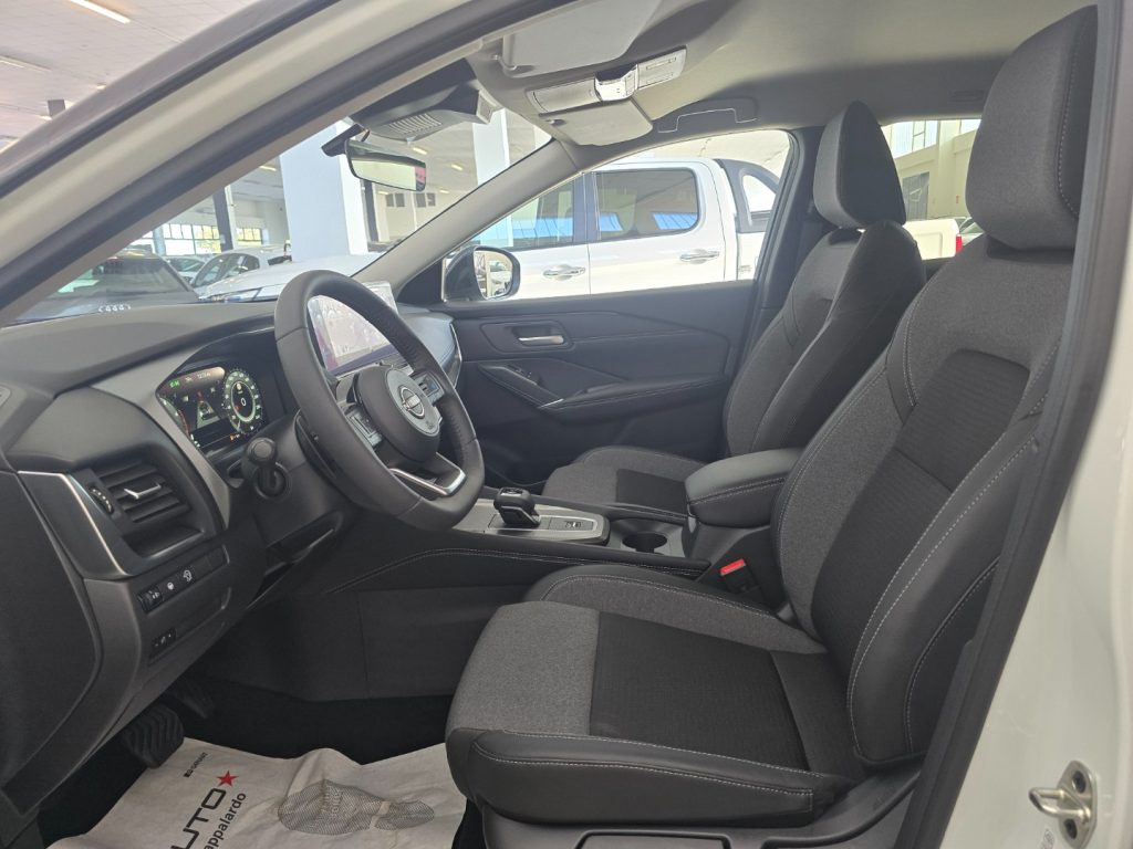 NISSAN Qashqai MHEV 158 CV Xtronic N-Connecta - 21