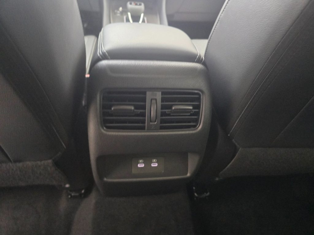 NISSAN Qashqai MHEV 158 CV Xtronic N-Connecta - 24