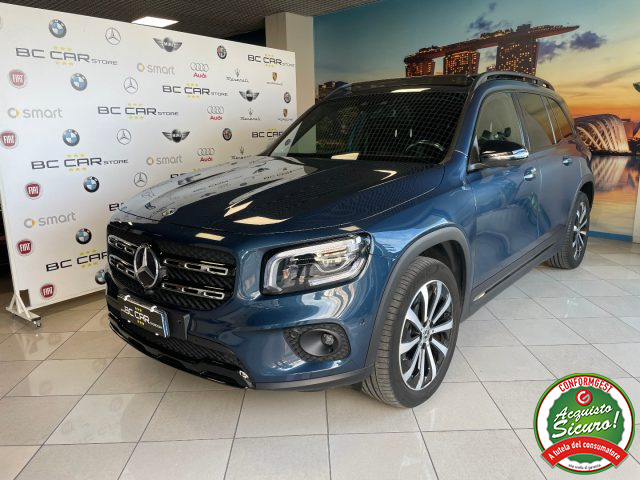 MERCEDES-BENZ GLB 200 Blu metallizzato