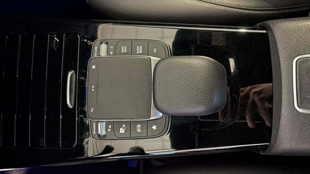 MERCEDES-BENZ A 250 e Automatic EQ-Power Business IVA ESPOSTA - 11