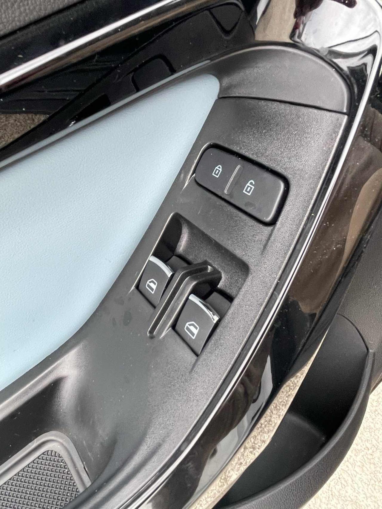 DR MOTOR DR 1.0 EV DR 1.0 EV FULL ELECTRIC 4 posti 290 km - 19