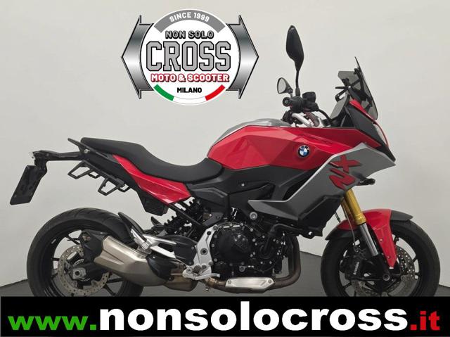 BMW F 900 XR Rosso metallizzato