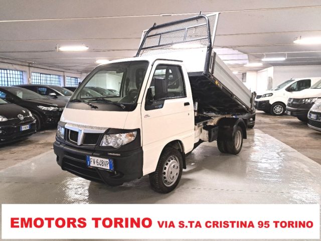 PIAGGIO Porter Bianco pastello