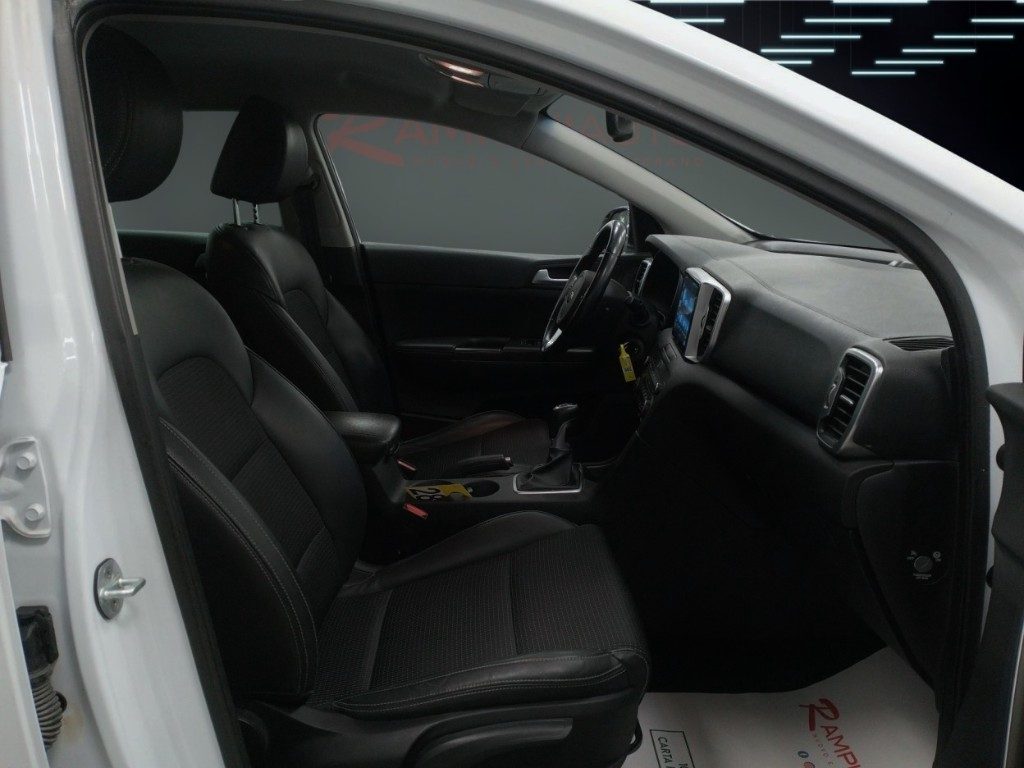 KIA Sportage 1.7 CRDI 2WD Class Pronta Consegna - 17