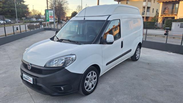 FIAT Doblo Bianco pastello