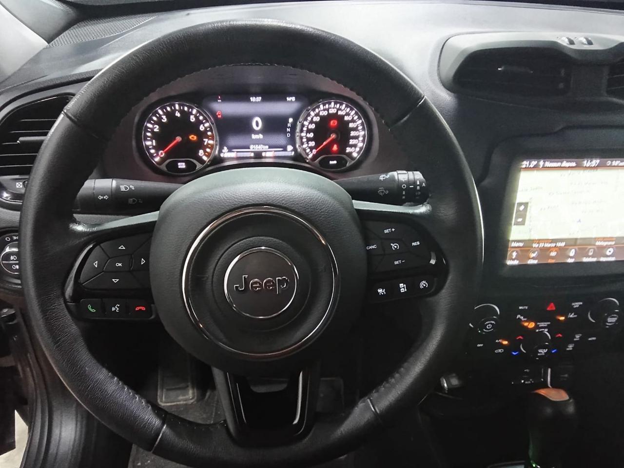 JEEP Renegade 1.3 T4 DDCT Limited Full Packs - 11