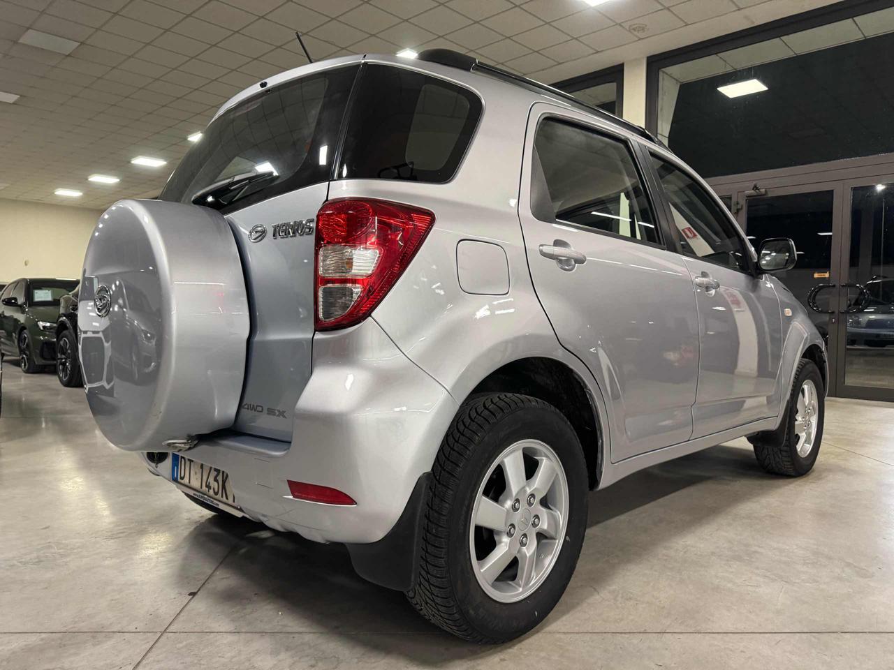 DAIHATSU Terios 1.5 4WD SXA Green Powered - 4