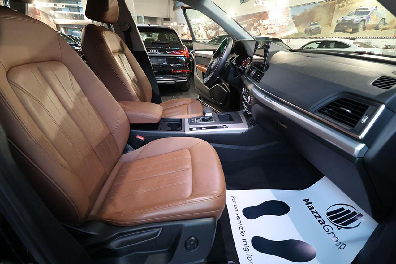 AUDI Q5 40 TDI Quattro S-Tronic Business - 48