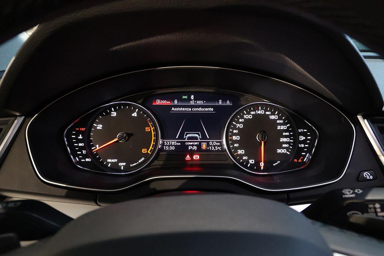AUDI Q5 40 TDI Quattro S-Tronic Business - 36